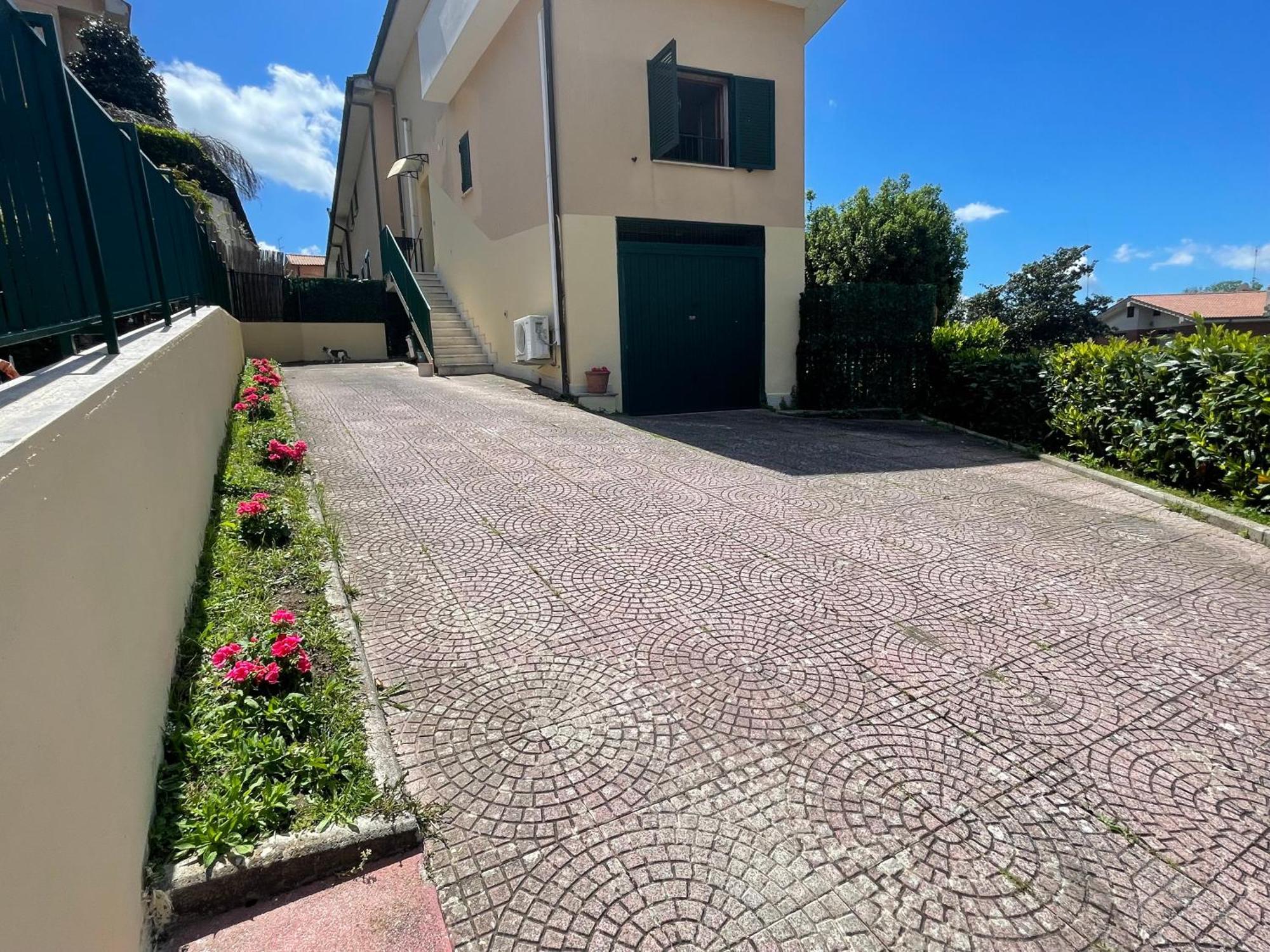 Castelli Home - Castelli Apartments Albano Laziale Luaran gambar